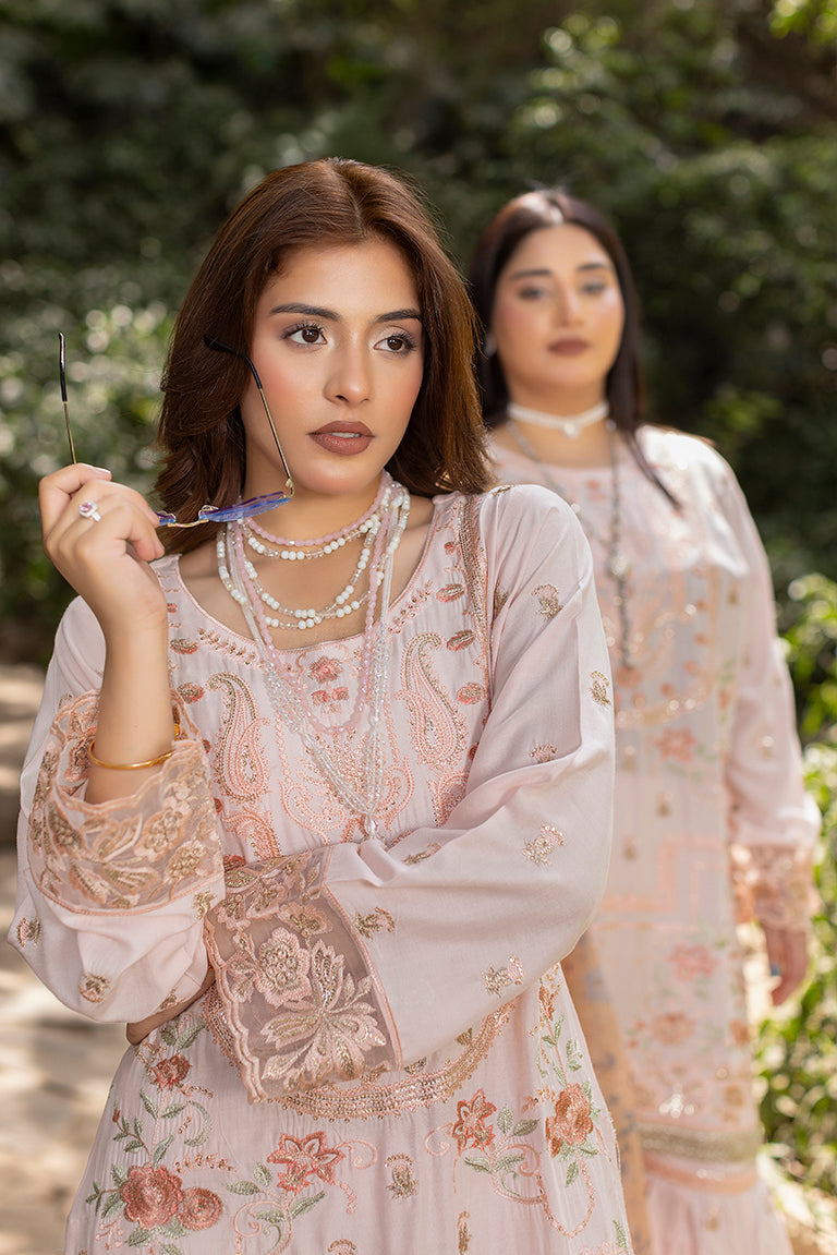 IZZAH - GU416