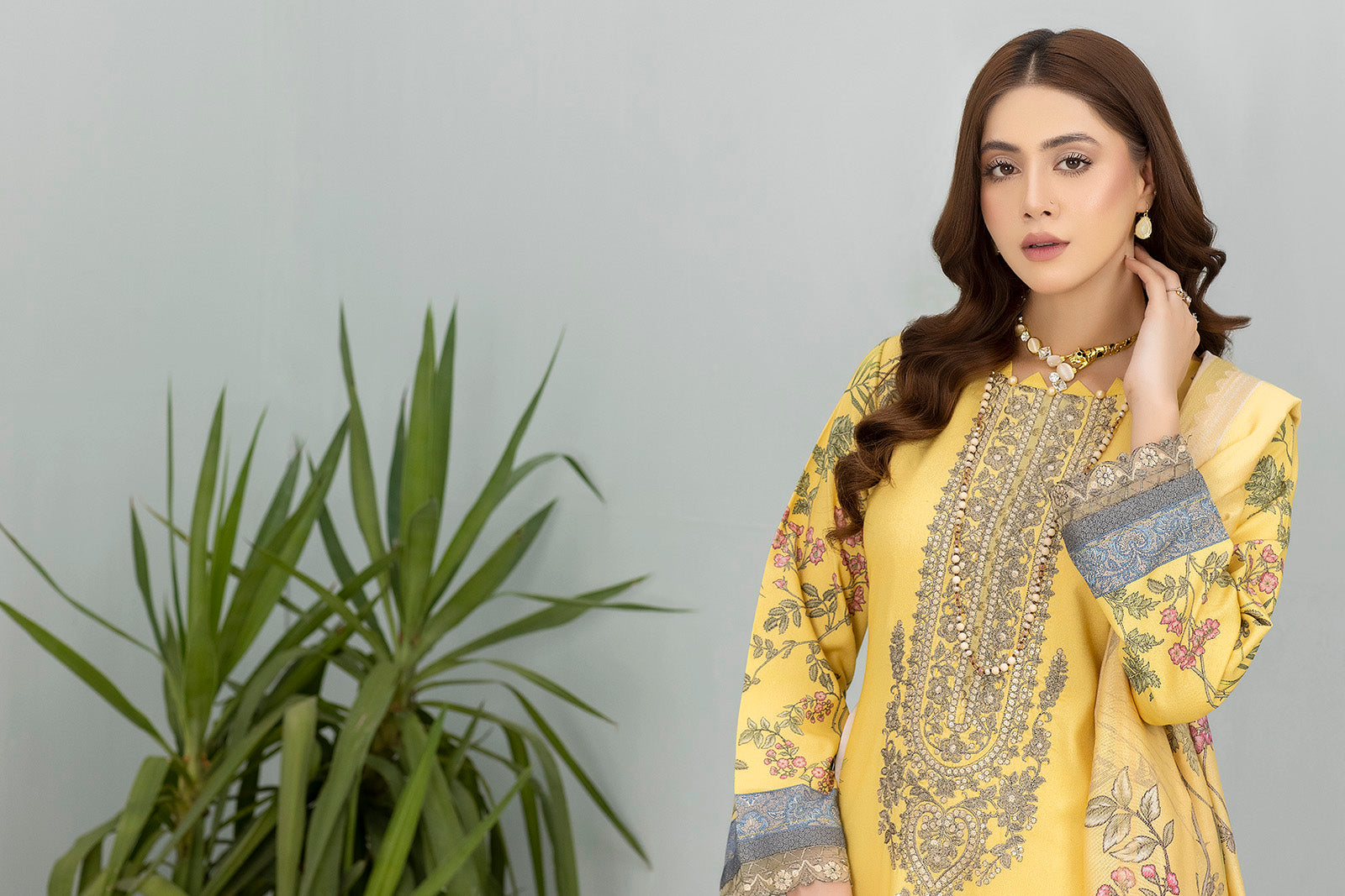 Readymade Luxury Casual Dhanak Pret