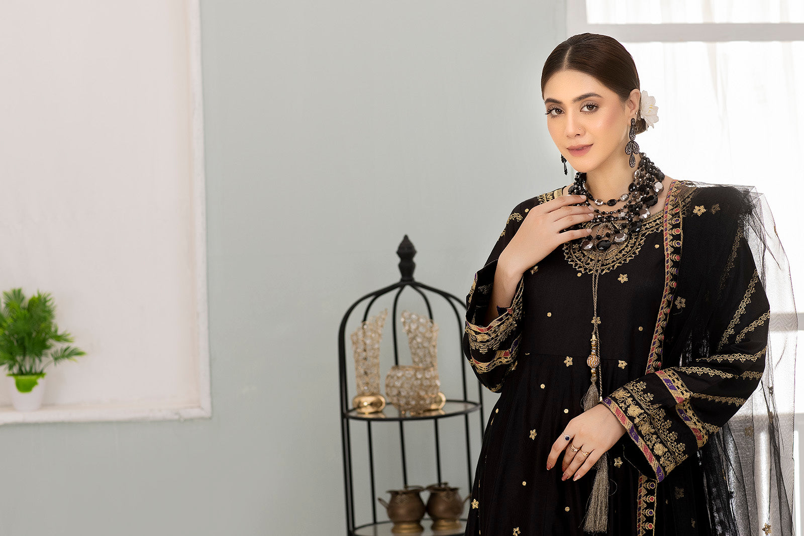 Readymade Luxury Pret By Casualite