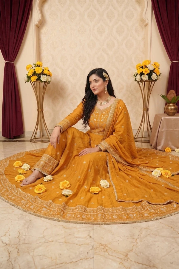 Mehndi Outfits