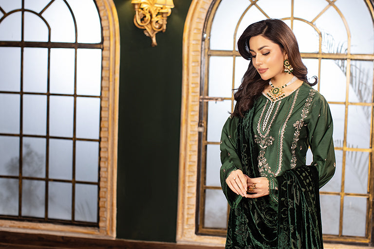 Pakistani Dress Online in the UK