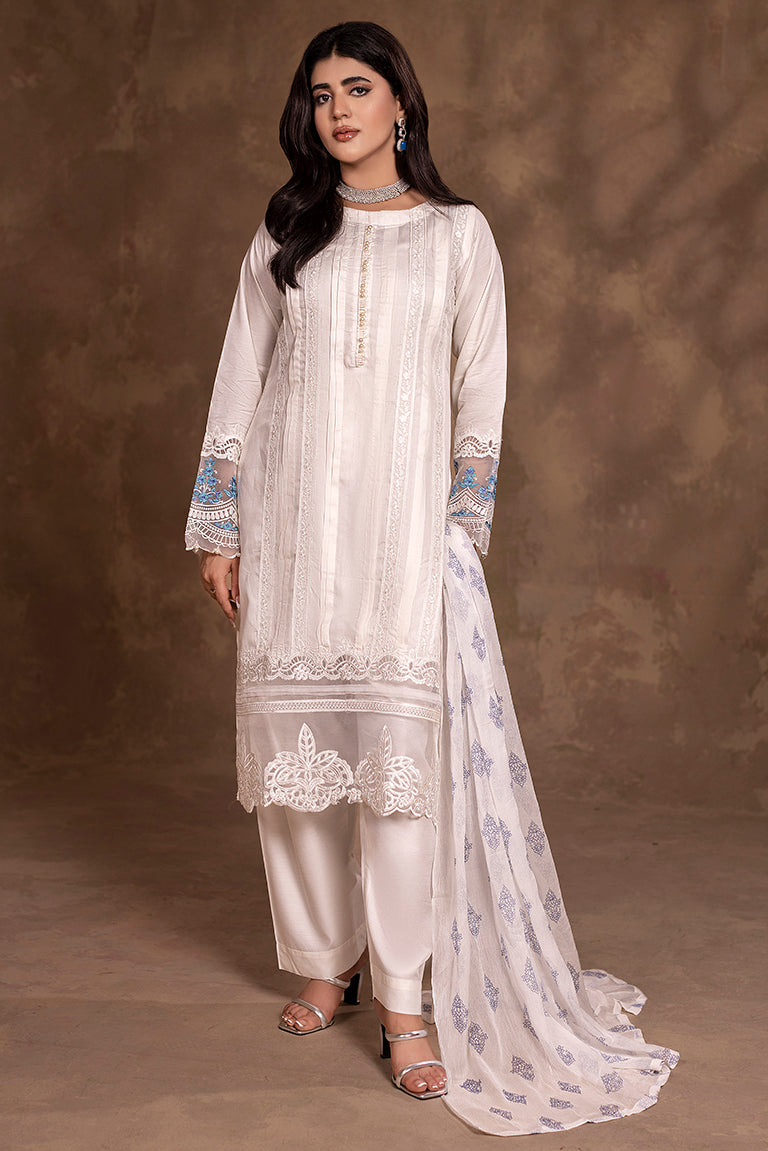 Off White Pakistani Salwar Kameez