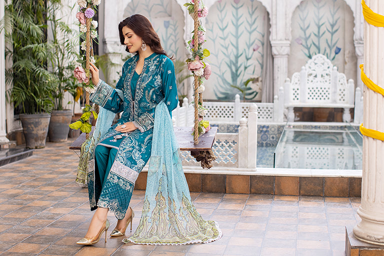 Pakistani Salwar Kameez