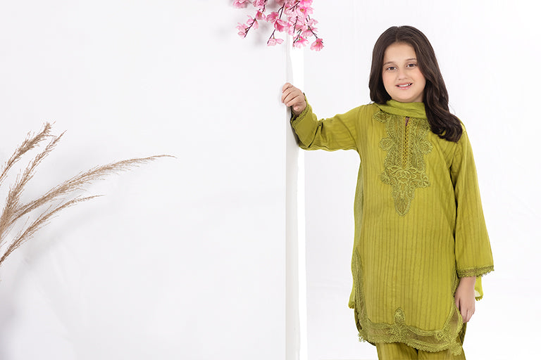 Pakistani Dress For Kids in the UK & USA