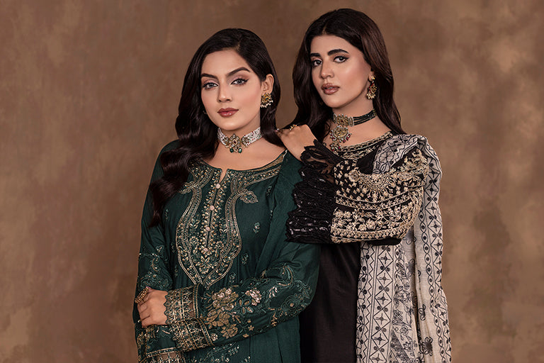 Pakistani Salwar Kameez For Women