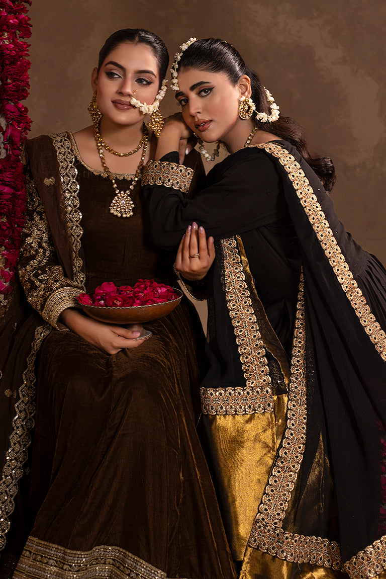 chocolate-brown Pakistani Mehndi dresses